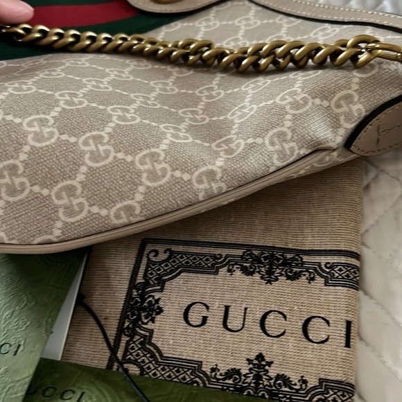 Brand new !!!! - Picture 6 of 12